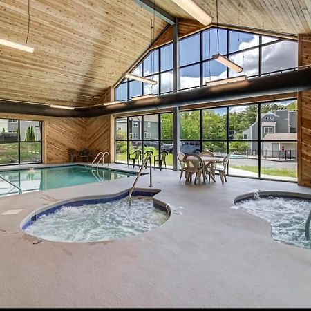 New- Lovely 2-Bdr2Bath Gatlinburg Condo With Resort Indoor Pool Hot Tub Wi-Fi, Great Location Exterior photo